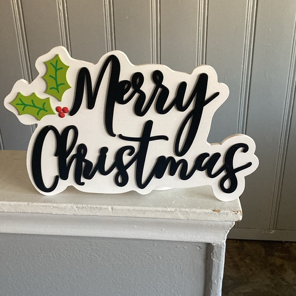 NWT- 15x17- White & Black Merry Christmas Wooden Decor Sign with beaded hanger - Picture 6 of 17